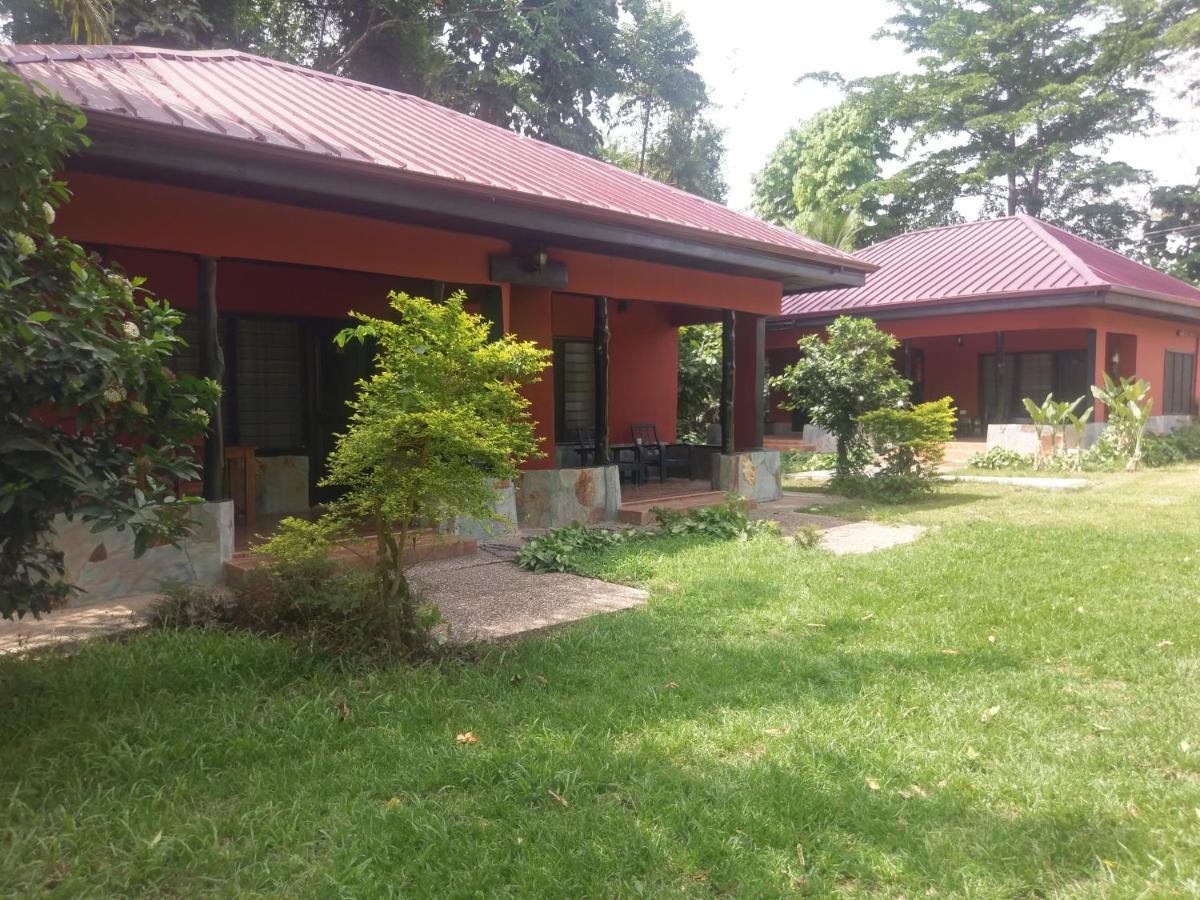 Big Foot Safari Lodge Wli Afegame Экстерьер фото
